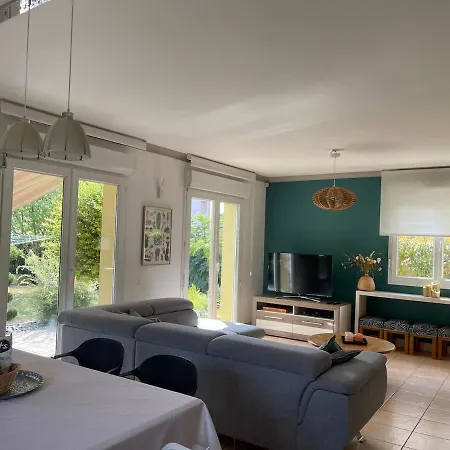 La Tourelle Avec Piscine Privée Haguenau