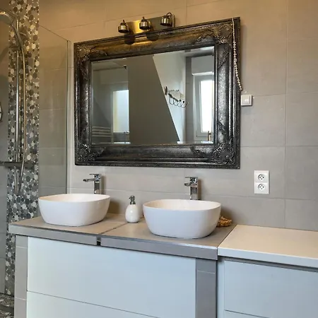 Villa La Tourelle Avec Piscine Privée